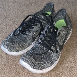 Nike Free Run Flyknit Sneakers